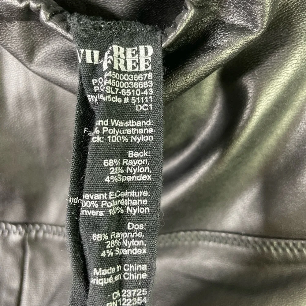 Aritzia Wilfred Free Daria Pant High Waisted Vegan Leather Leggings Black Size M - Picture 9 of 14